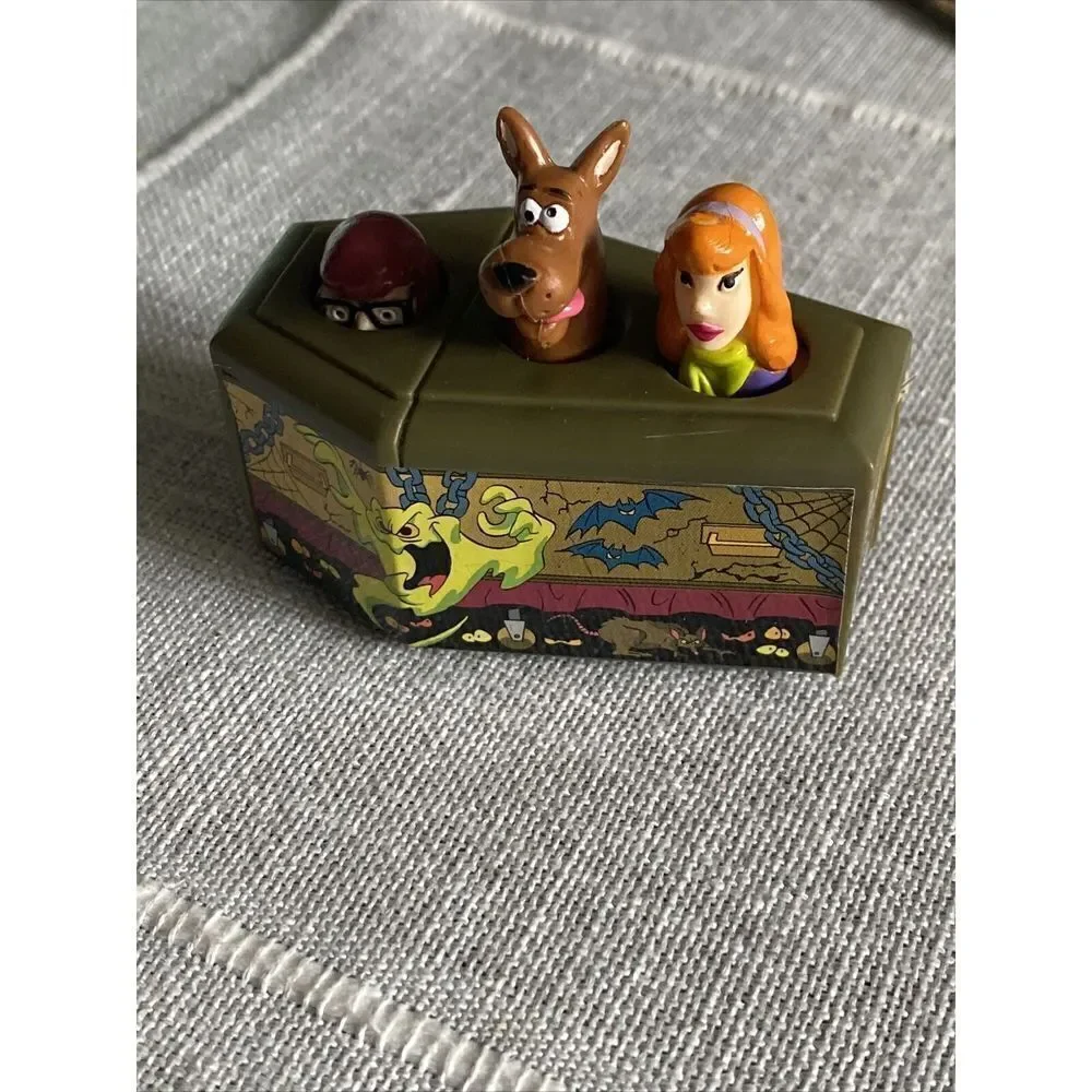 Burger King Scooby-Doo Toy - Vintage 1996 Hanna-Barbera – RARE Rolly Coffin Toy